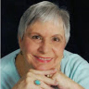 Meet your Posher, Carolee